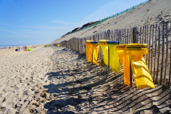 beach-410361_1280