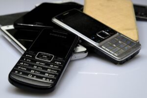 Gewinnspiel: Mach‘ Dein altes Handy zu Gold